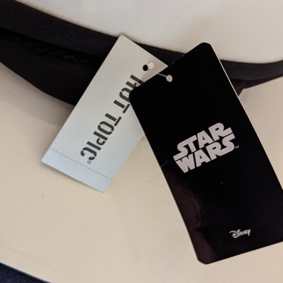 RARE NWT Storm Trooper Hot Topic Disney Backpack Star Wars Big Molded White HTF - Picture 3 of 8